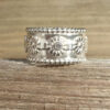 Daisy ring